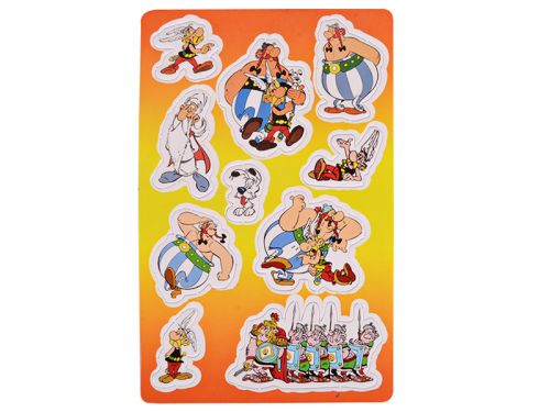 Набір магнітів на планшеті