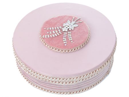 Подарункова коробка з квiтковою композицiею 