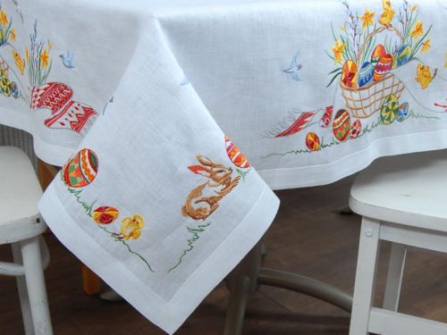 Скатертина "Великдень" 140х140 (білий льон ТХ-90) мод.2