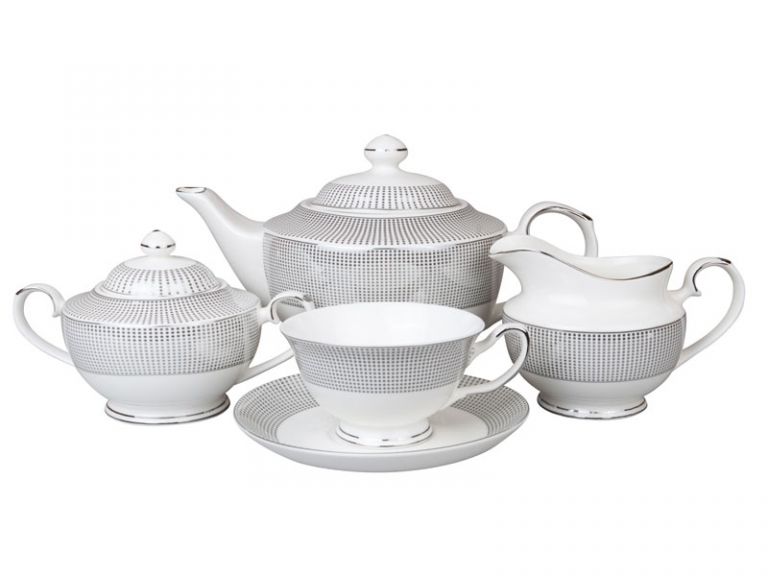 Чайні набори з 15-х предметів та інші