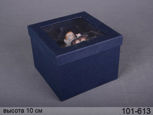 Фігурка декоративна "За книжкою", 11 см