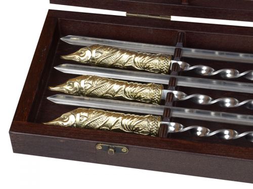 Набір шампурівvip "Щука" в кейсі із натурального дерева