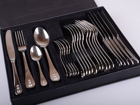 Набір столових приборів 