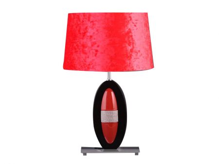 Світильник з абажуром