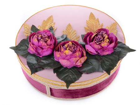 Подарункова коробка з квітковою композиціею (кругла,квадратна)